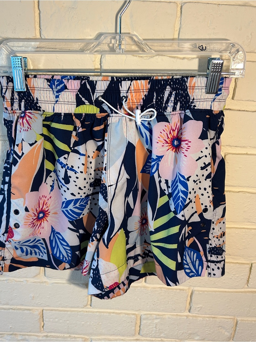 Old Navy Active StretchTech Floral Shorts XS Tropical Drawstring